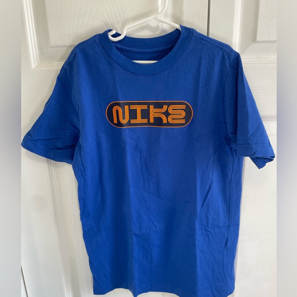 Nike kids shirt